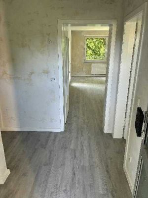 !!! Schicke 2.-Zi- Wohnung im 2. OG - 1600/47202/63 2-Zimmer-Wohnung in Vogelsang-Neuss !!!