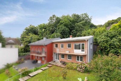 Frisch saniertes Einfamilienhaus in Höhenlage von Remagen-Rolandswerth mit traumhaftem Rheinblick