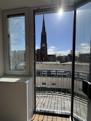 Erstbezug nach Sanierung: Großzügige 2-Zimmer-Wohnung mit gehobener Ausstattung in Bremerhaven