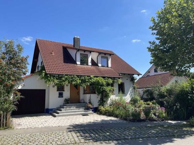 WEISSENHORN: Sehr gepflegtes Einfamilienhaus sucht neue Bewohner