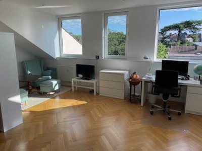 Südstadt/ Baumschulviertel - Lichtdurchflutetes Appartement mit Baumkronenblick