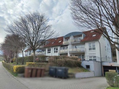 3-Zimmer-EG Wohnung mit Terrasse und Blick auf Felder und Wiesen, TG-Stellplatz + Außenstellplatz...