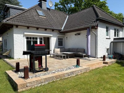 Traumhaftes Einfamilienhaus in Poppenbüttel mit Garten
