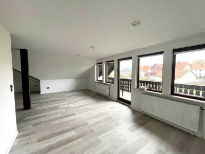 4 Zimmer / Küche / Bad Wohnung mit Balkon 100 m²