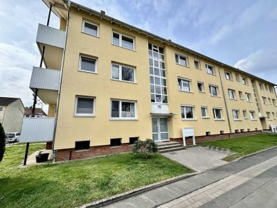 3 Zimmer für 2 (oder eine kleine Familie): Gemütliche Wohnung mit Balkon sucht neue Eigentümer