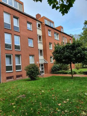 Schöne 2 Zimmer Erdgeschosswohnung mit Terrasse!