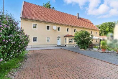 **Bereit zum Einziehen - modernisiertes Zweifamilienhaus**