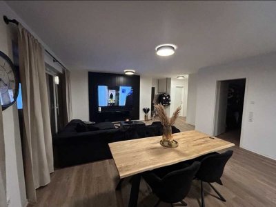Attraktive 3-Zimmer-Penthouse Wohnung mit Balkon und Einbauküche in Bad Kreuznach