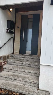 Sonnige Doppelhaushälfte in Hannover-Ledeburg mit großem Garten und Grillplatz