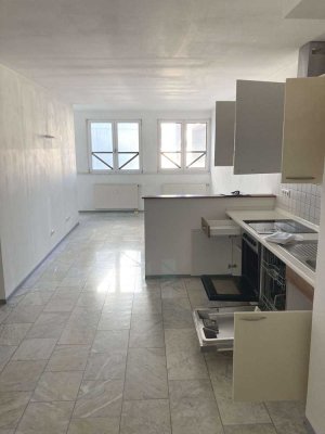 Geräumige City-Wohnung in der City (WE3.012)
