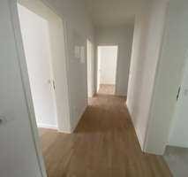 3 Zimmer FFM Nordend- Top sanierte 3 Zi l EBK I Balkon I mit spektakulärer Raumhöhe ! NEW***
