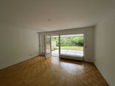 Charmante 2,5-Zimmer-Terrassenwohnung mit Garten, Einbauküche & Carport in Lüneburg-Oedeme
