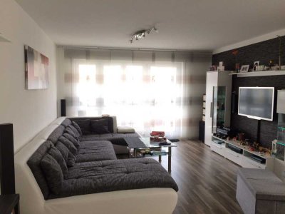 Helle 3,5-Zimmer-Wohnung mit Balkon im 2. OG in Besigheim