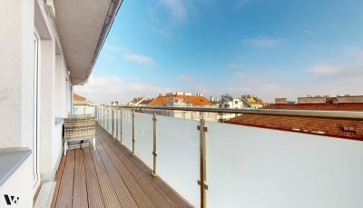 DACHGESCHOSS-TRAUM MIT UMLAUFENDEM BALKON | VOLLMÖBLIERT