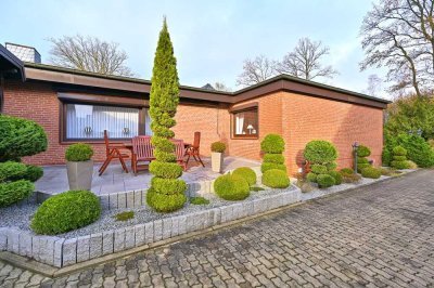 Freistehender Bungalow in traumhaft ruhiger Lage von Wedel
