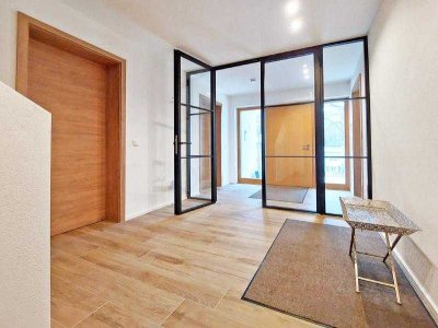 Kubische Eleganz: Exklusive Bauhaus-Villa in LA-Berglage!