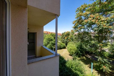 *PRAKTISCHer Grundriss_Tageslichtbad_Balkon_AR_familiäres Flair_VIEL GRÜN_HANSEVIERTEL