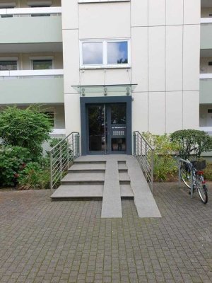 Attraktive 2,5-Zimmer Wohnung im 5. OG mit Balkon in Laatzen