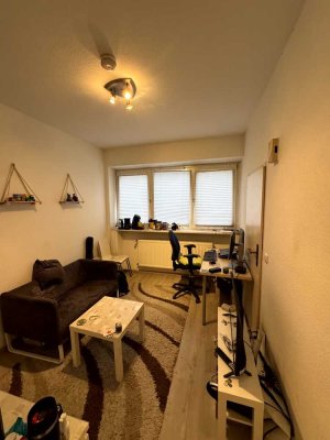 (Teil-) Möblierte Wohnung mit 2 Zimmer im Herzen der Altstadt