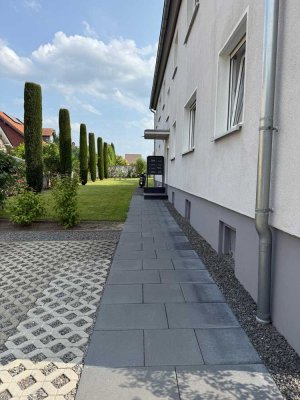 Vollmöblierte 2-Zimmer Wohnung mit Balkon und traumhaftem Garten