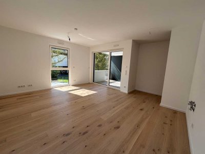 NEUBAU: Moderne und lichtdurchflutete 3-Zimmer-Wohnung mit Balkon in Sulzbach (Ts.)