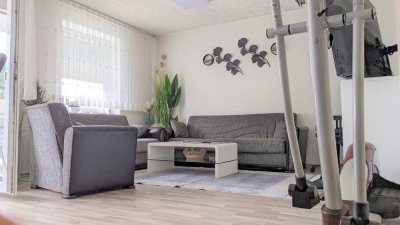 Gut geschnittene 4-Zimmer-Wohnung mit Balkon