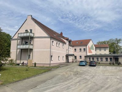 Starke Kapitalanlage mit 16 Wohneinheiten & 6 Garagen in der Hansestadt Stendal