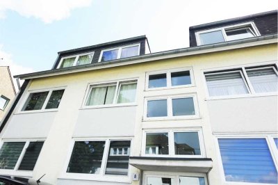Familienfreundliche 3-Zimmer-Wohnung mit Balkon und Garage