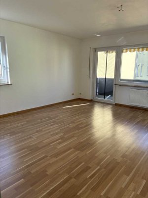 2-Zimmer-Wohnung in Fürth-Poppenreuth – modernisiert, mit Balkon