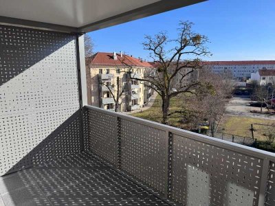 sanierte 2-Raum-Wohnung mit Badewanne und Dusche