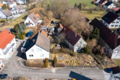 *Einfamilienhaus mit riesigem Grundstück in Holzheim*