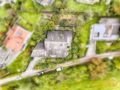 SOFORT FREI: Großzügige Wohnung mit Balkon und Dachterrasse sowie einmaligem Ausblick zu verkaufen