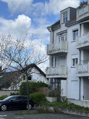 Attraktive und gepflegte 2-Zimmer-Wohnung mit gehobener Innenausstattung mit Balkon in Rheinbach