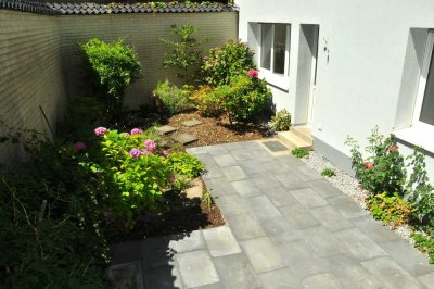 Grüne Oase mitten in der City – Gartenwohnung im Friesenviertel