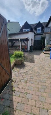 Preiswertes, saniertes 5-Zimmer-Reihenendhaus in Alzey Heimersheim Alzey