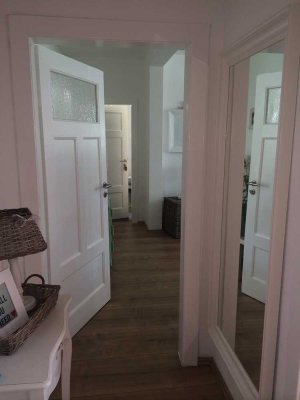 Vollständig renovierte 2-Zimmer-Terrassenwohnung mit Balkon und EBK in Osnabrück