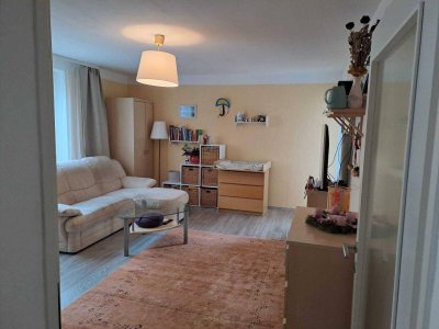 Charmante 3-Zimmer-Wohnung nahe der Salzach mit Loggia
