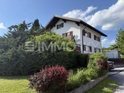 Familientraum mit Potential - mit Garten, Balkon und 2-XL Garagen!