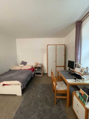 Studentenwohnung zur Untervermietung NUR FÜR STUDENTEN!