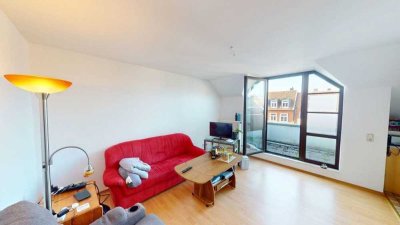 NEUE MIETE: Grundsolide, langfristig vermietete 2-Zi.-Whg. mit Stellplatz, Loggia + Einbauküche