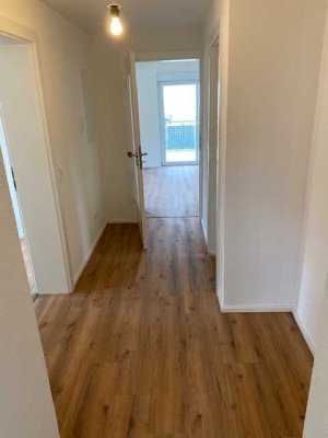 Geschmackvolle, sanierte 3-Zimmer-EG-Wohnung mit Einbauküche in Erbach