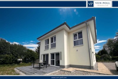 NEUER PREIS! Familienidyll: Neuwertiges EFH plus Bungalow mit Ausbauchance