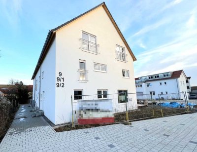 Zur Miete: Erstbezugsmöglichkeit in energieeffizientes Reihenhaus in Weinsberg-Grantschen