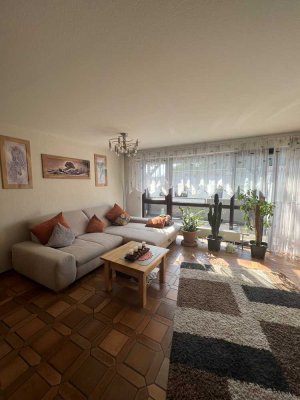 ++ GROSSZÜGIGES EINFAMILIENHAUS IN KORNWESTHEIM ++ FREI ++ GARAGE ++ STELLPLATZ ++
