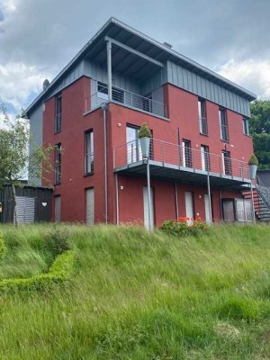 Exklusives Einfamilienhaus mit gehobener Ausstattung in ruhiger Lage von Roetgen-Rott
