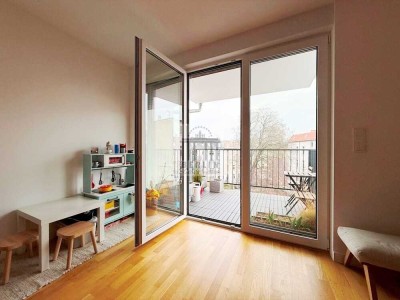 helle moderne 4-Zimmer Kiez-Wohnung mit Balkon im Herzen Köpenick's, Wasser, Wald, Altstadt
