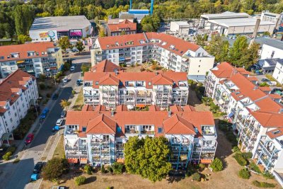 Attraktive 3-Zimmer-Wohnung mit Balkon und Tiefgaragenstellplatz in Teltow