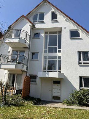 Lichtdurchflutete Maisonette-Whg mit Charme – perfekt für Paare - Stadtmitte Sindelfingen
