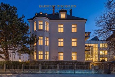 Altbau-Jungendstil Dachgeschoss-Wohnung mit Terrasse in zentraler Lage München