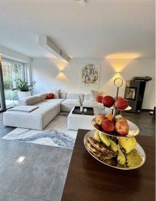 Extravagant geschnittene Wohnung mit 5,5 Zimmern in 2 Familienhaus zu verkaufen